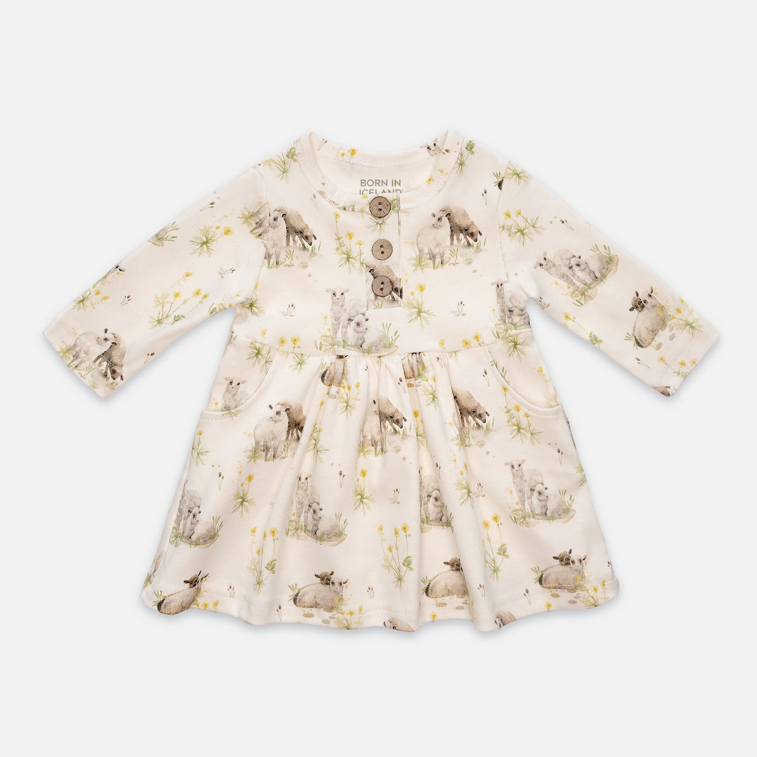 Patterned long-sleeved dress