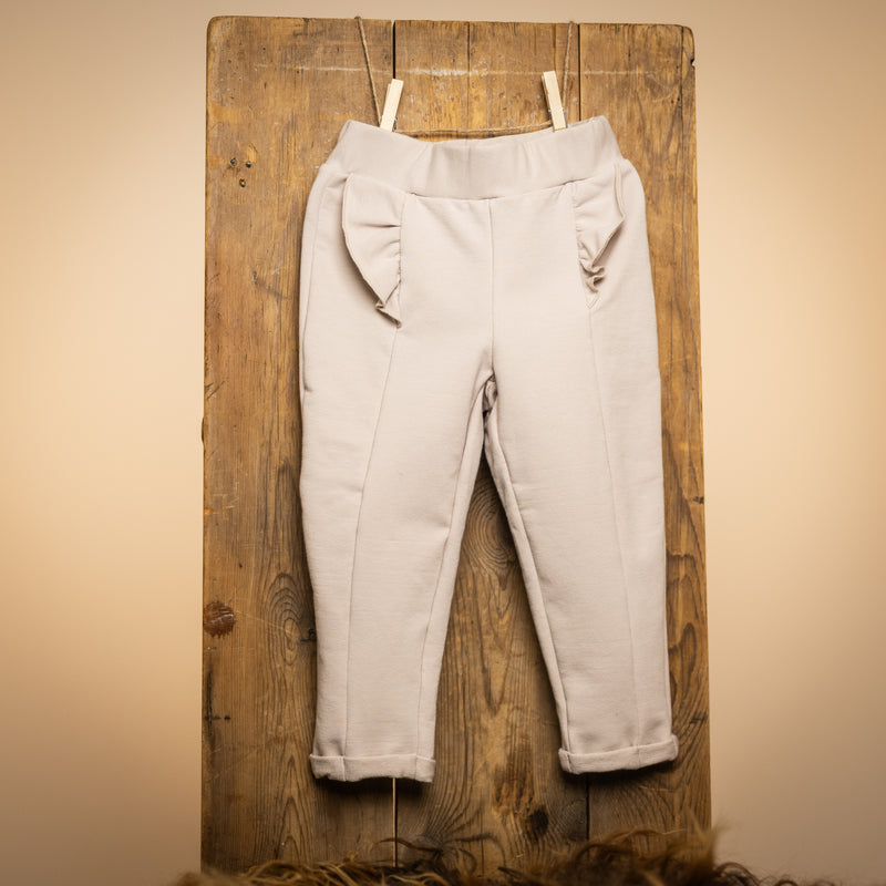 Ruffle pants