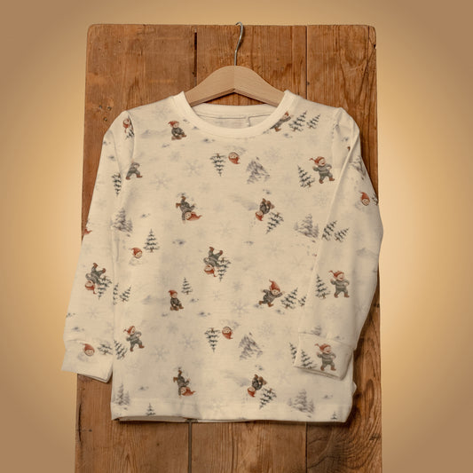 Patterned pajama set