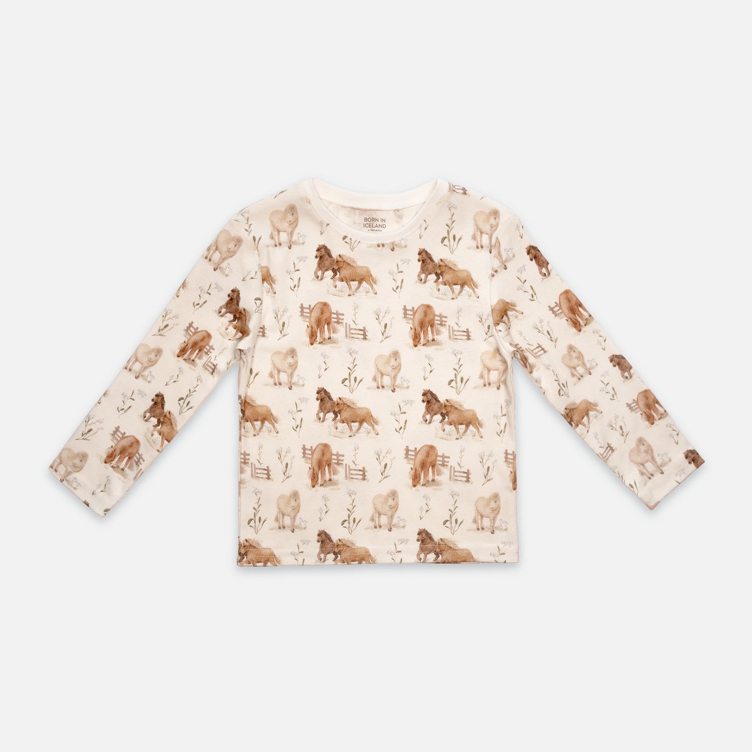 Patterned long-sleeved top