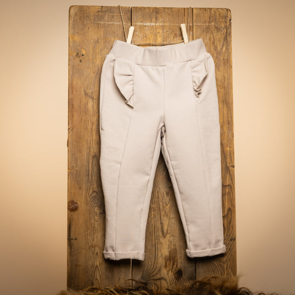 Ruffle pants