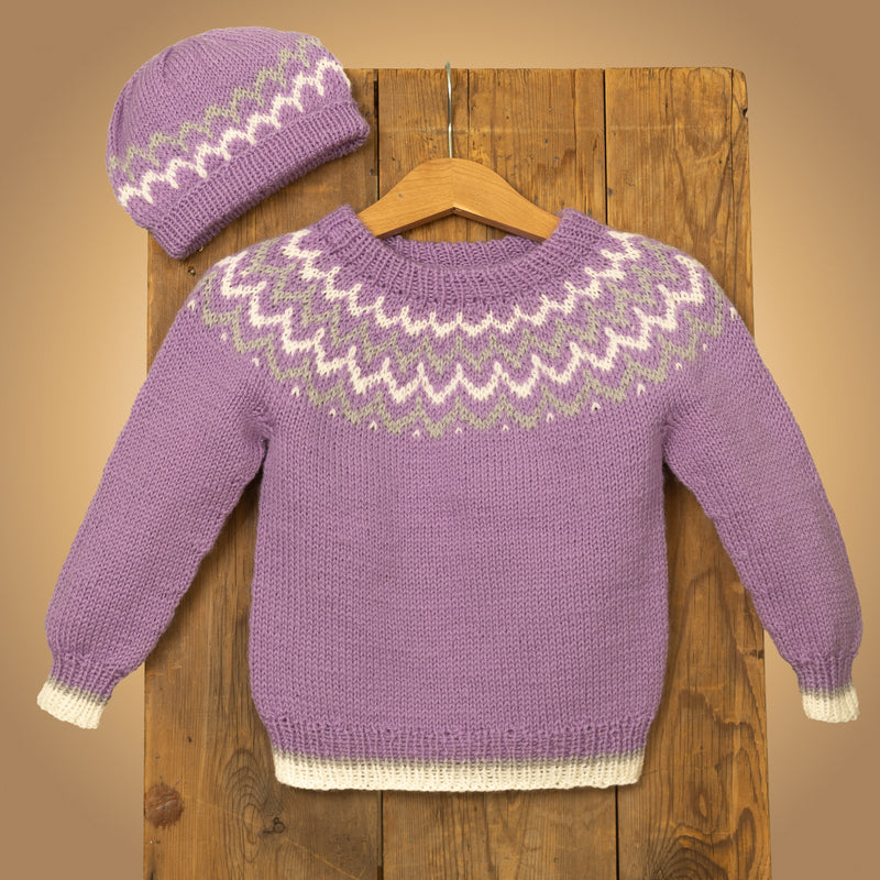 Anna sett með húfu