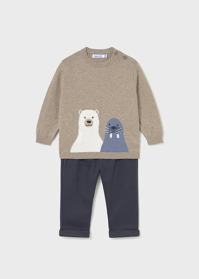 Set long trousers with sweater