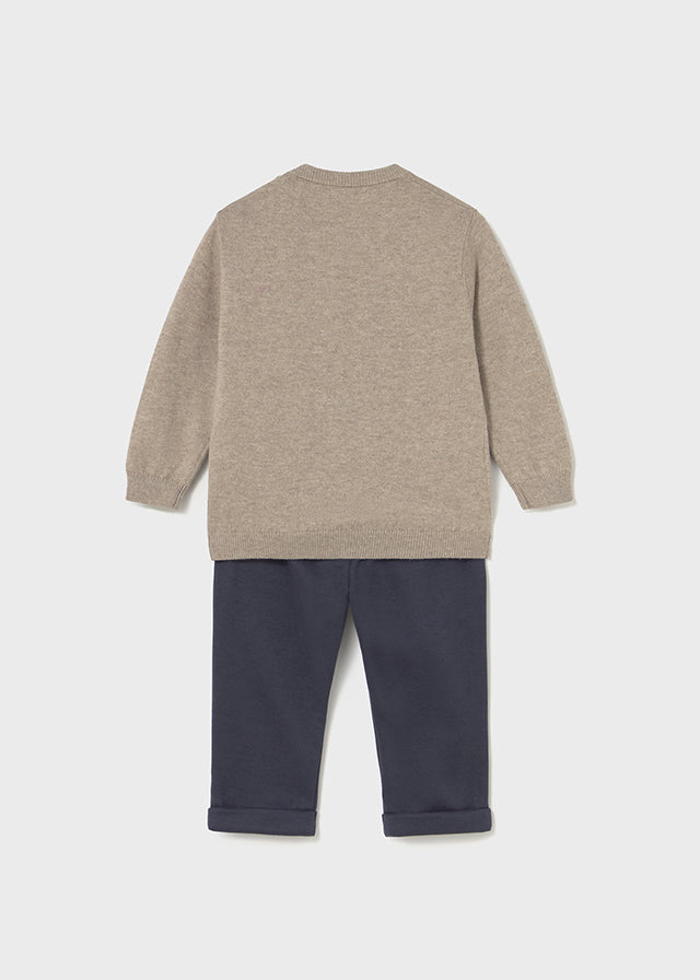 Set long trousers with sweater