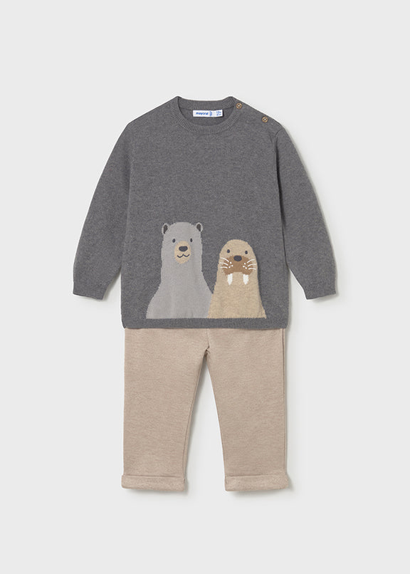 Set long trousers with sweater