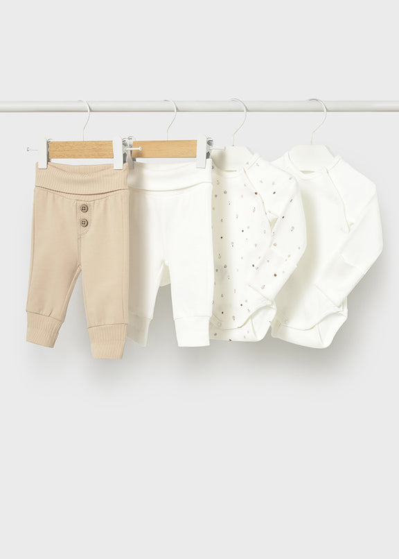 Knit set (4 garments)