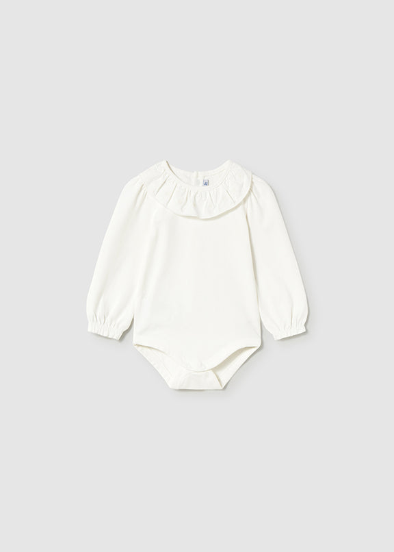 Body with embroidered collar