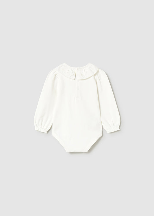 Body with embroidered collar