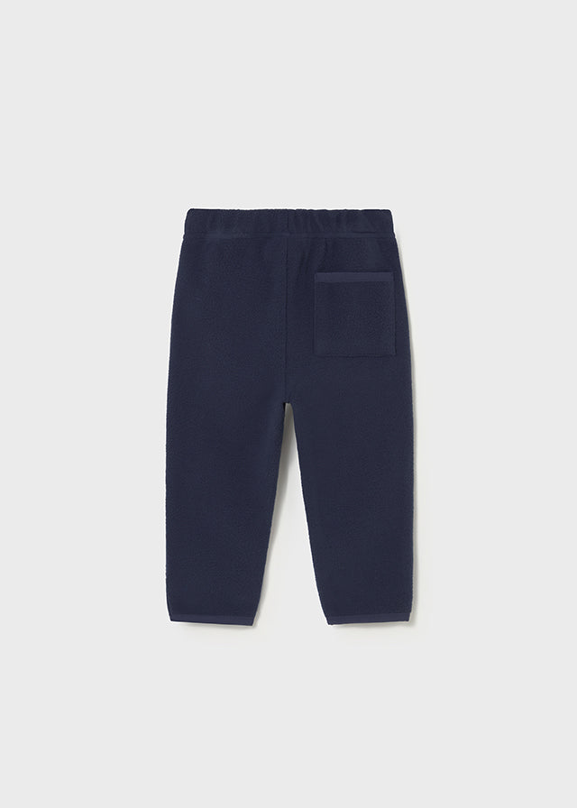 Tracksuit w/ t-shirt