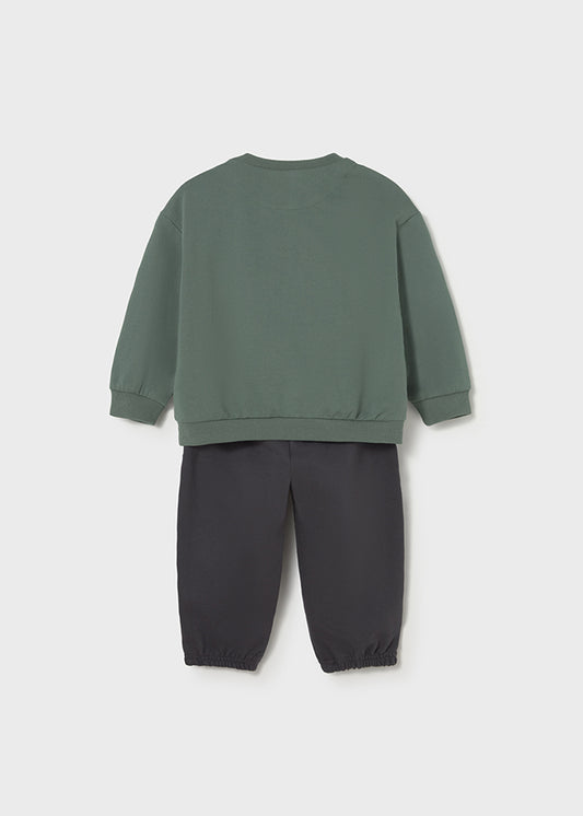 Pullover pants tracksuit