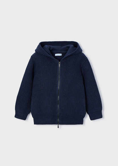 Knitting pullover with hood