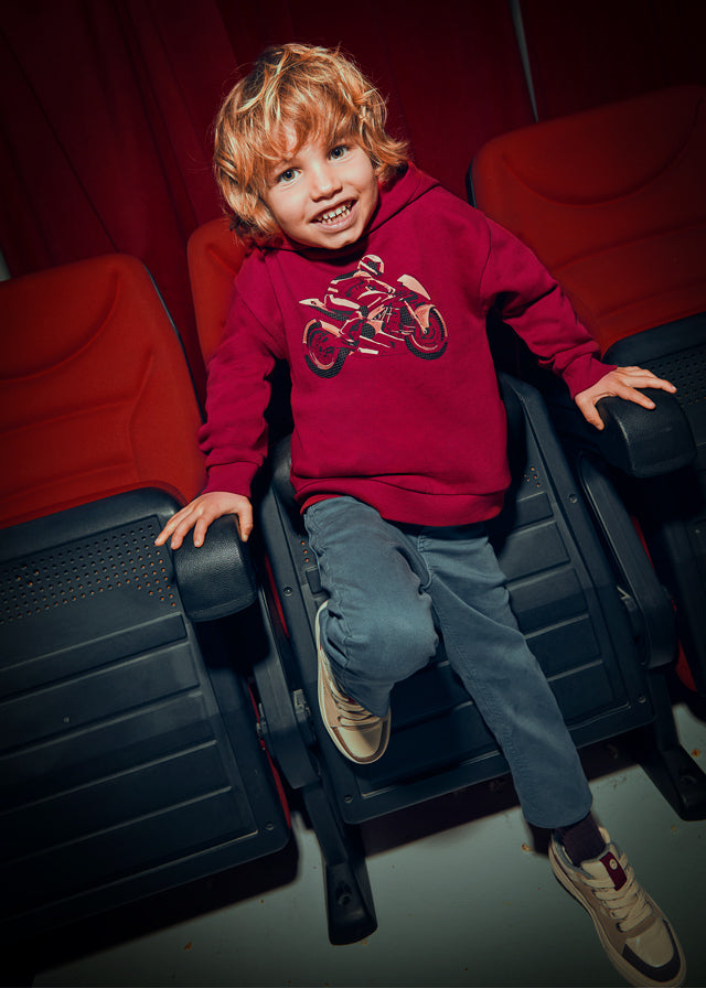 Embossment print pullover