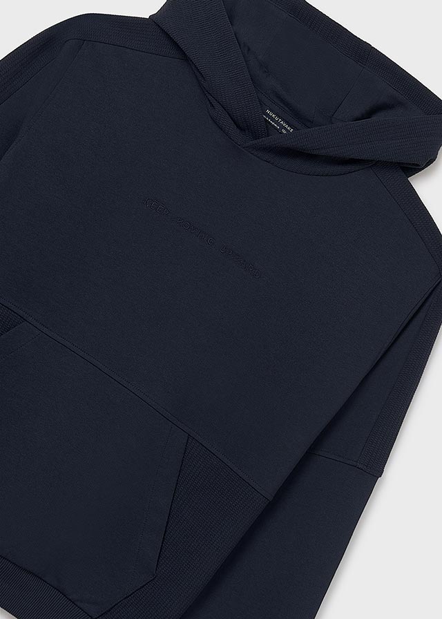 Embroidered pullover