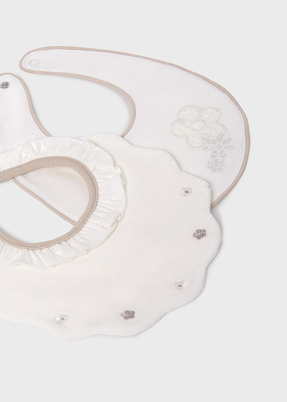 2 bibs set