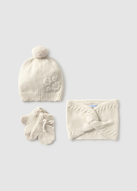 Hat-scarf set