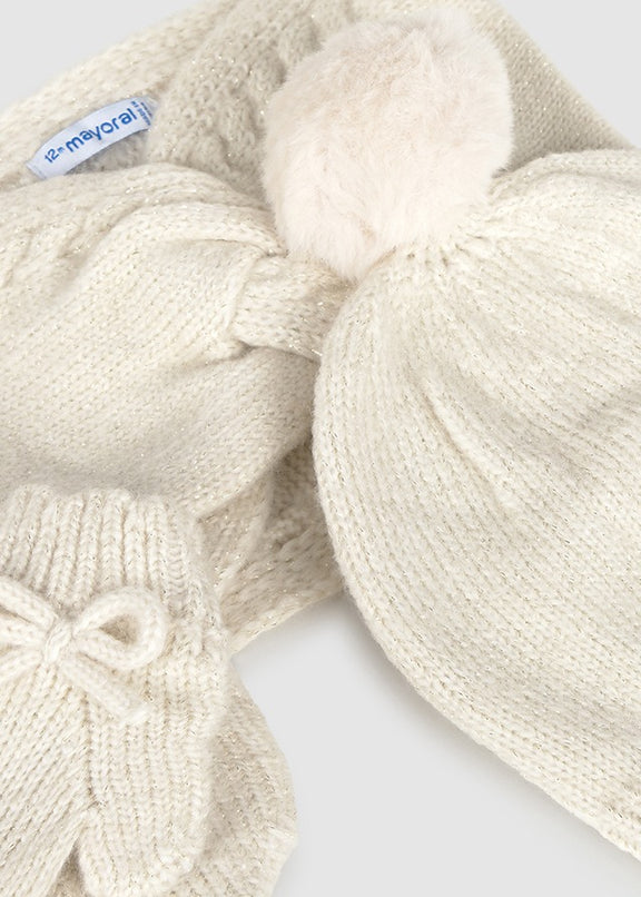 Hat-scarf set