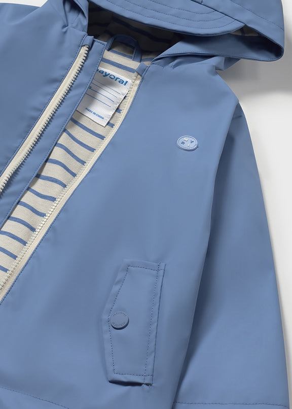 Rain coat