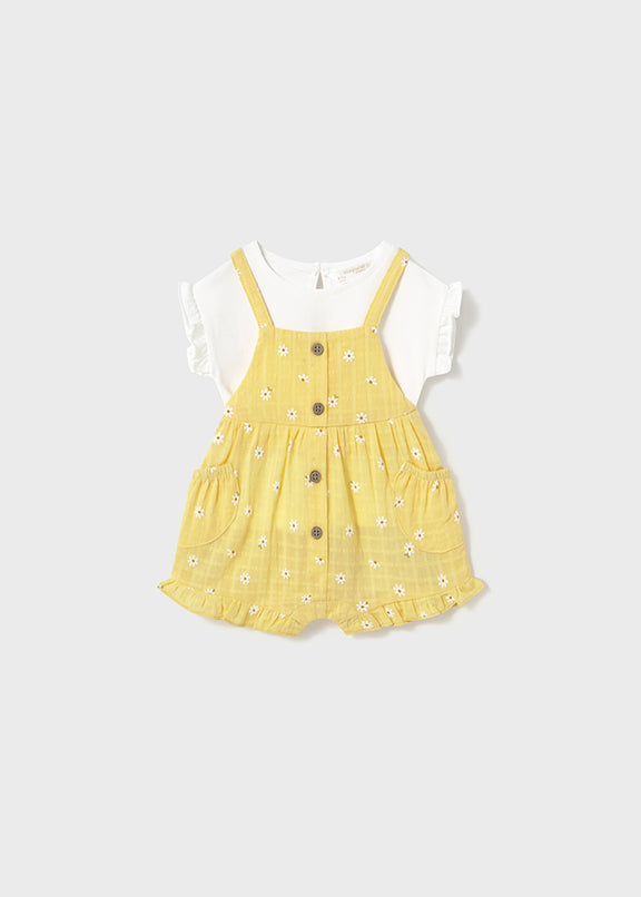 Overall and t-shirt set