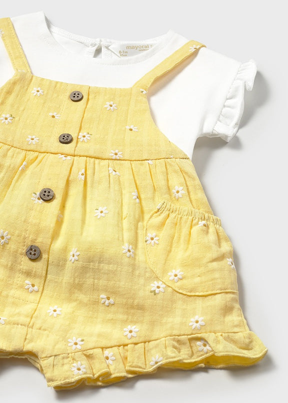Overall and t-shirt set