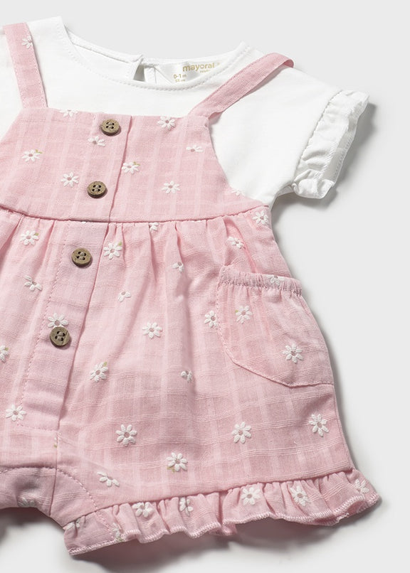 Overall and t-shirt set