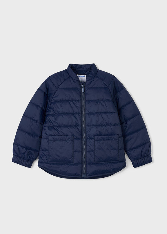 Light windbreaker