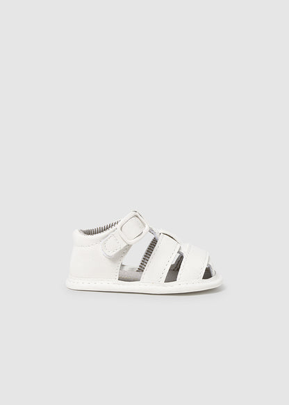 Beach shoes