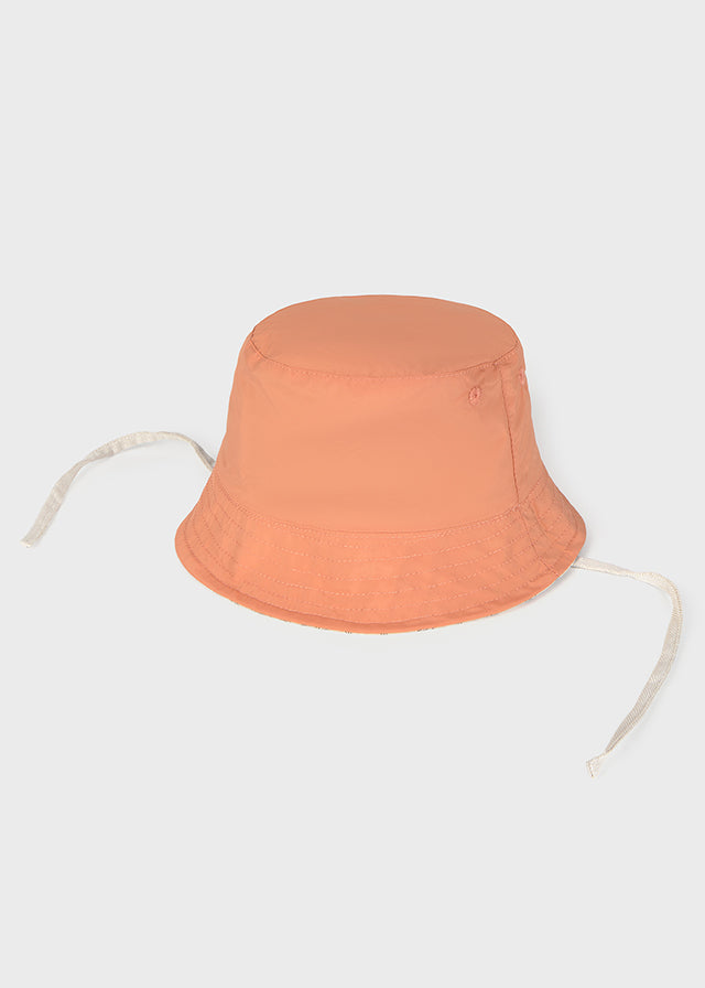 Reversible bucket hat