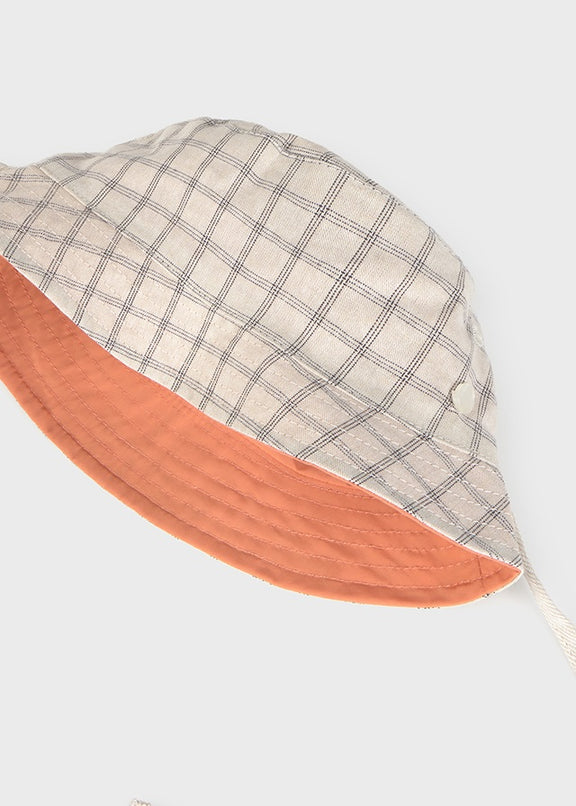 Reversible bucket hat