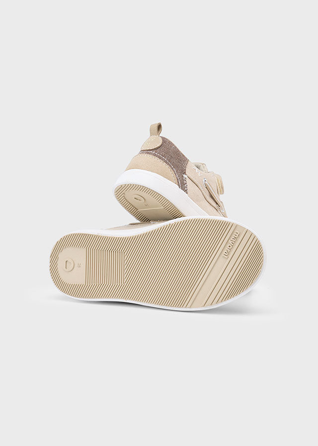 Velcro boat shoes