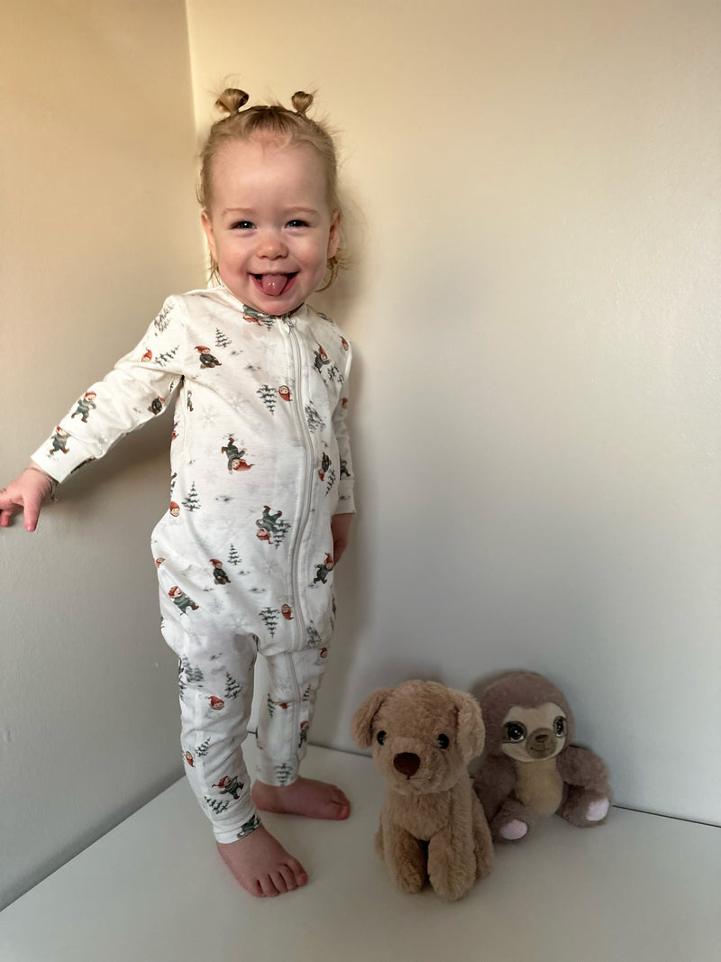 Náttgalli með jólaálfamynstri