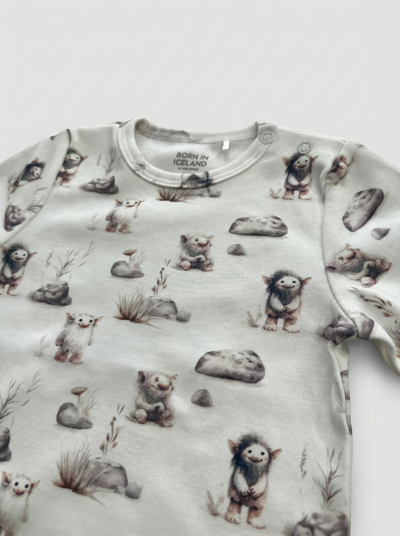 Samfella með tröllamynstri